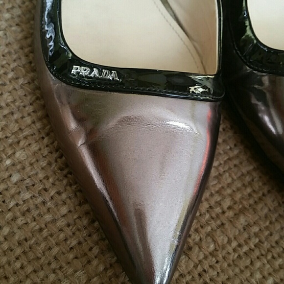 Prada  metalic flats - Picture 4 of 8